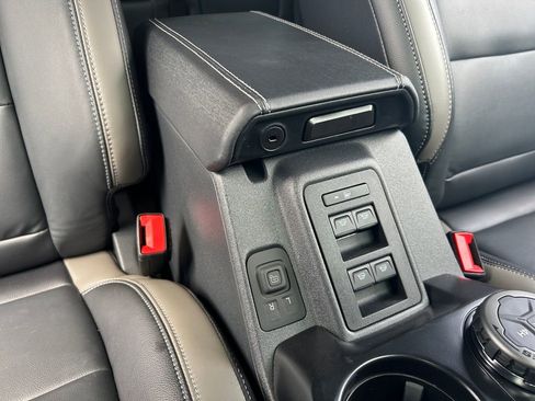 New 2025 Ford Bronco Outer Banks image 46