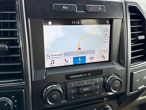 Used 2018 Ford F150 XLT w/ Equipment Group 302A Luxury image 23