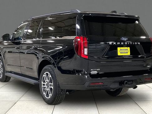 Certified 2025 Ford Expedition Max Active image 11