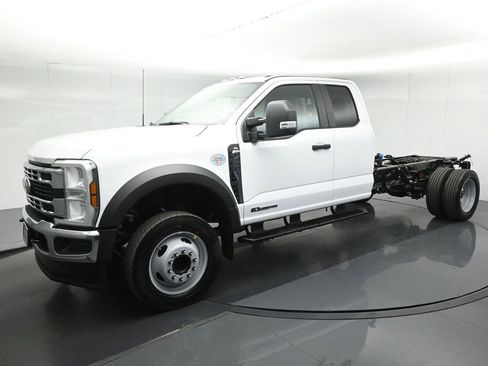 New 2026 Ford F450 XL RWD image 4