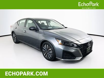 Used 2024 Nissan Altima 2.5 SV
