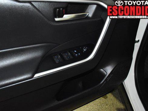 Certified 2022 Toyota RAV4 XLE w/ Convenience Package image 28