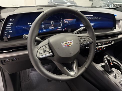 New 2025 Cadillac XT4 Premium Luxury w/ Cold Weather Package image 4