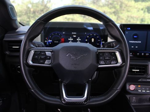 Used 2024 Ford Mustang Coupe RWD image 15
