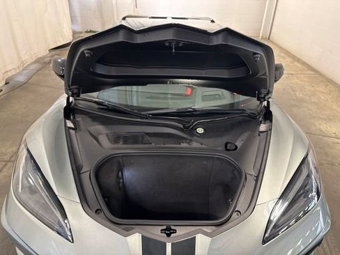 Used 2022 Chevrolet Corvette Stingray Preferred Conv w/ Z51 Performance Package RWD image 19