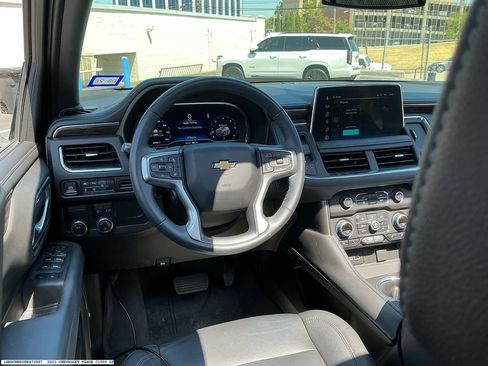 Used 2023 Chevrolet Tahoe LT w/ LT Signature Plus Package RWD image 12
