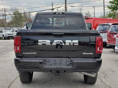 New 2026 RAM 3500 Laramie AWD/4WD image 4