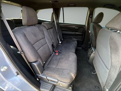 Used 2022 Honda Pilot Sport image 27