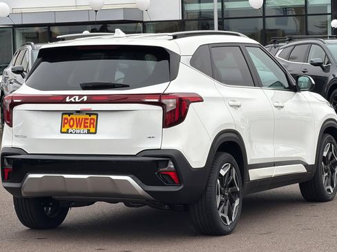 New 2026 Kia Seltos SX w/ SX Sunroof Package image 5