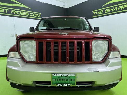 Used 2008 Jeep Liberty Sport w/ Popular Equipment Group AWD/4WD image 3