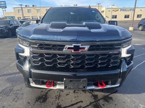 Used 2023 Chevrolet Silverado 1500 ZR2 w/ Technology Package image 6