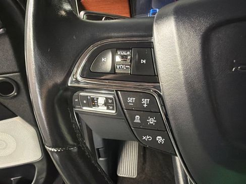 Used 2022 Lincoln Navigator L Reserve AWD/4WD image 20