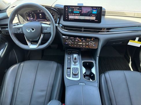 Certified 2026 INFINITI QX60 Luxe w/ Cargo Package FWD image 12