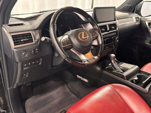 Used 2023 Lexus GX 460 Luxury image 10