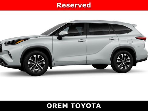 New 2026 Toyota Highlander XLE AWD/4WD image 3