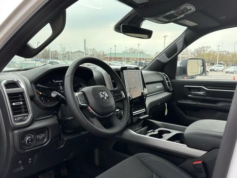 New 2026 RAM 1500 Big Horn AWD/4WD image 10