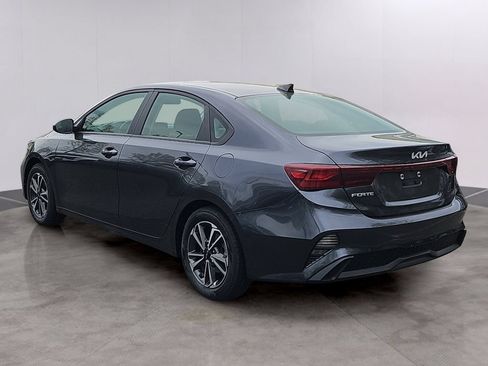 Certified 2023 Kia Forte LXS FWD image 6