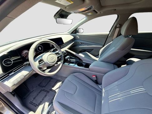 Certified 2025 Hyundai Elantra SEL w/ Cargo Package FWD image 21