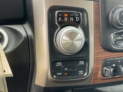 Used 2017 RAM 1500 Laramie AWD/4WD image 24