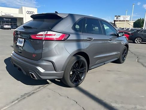 Used 2024 Ford Edge ST w/ Equipment Group 401A AWD/4WD image 3