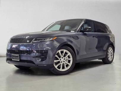 Used 2025 Land Rover Range Rover Sport SE