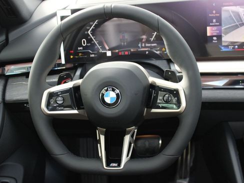 Used 2026 BMW 530i xDrive w/ Executive Package AWD/4WD image 10