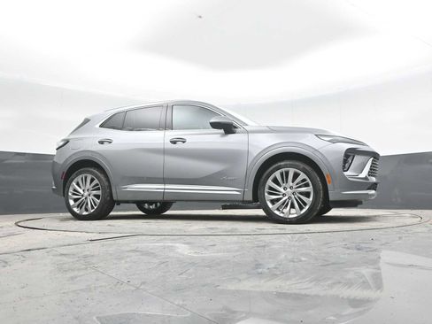 New 2026 Buick Envision Avenir image 51