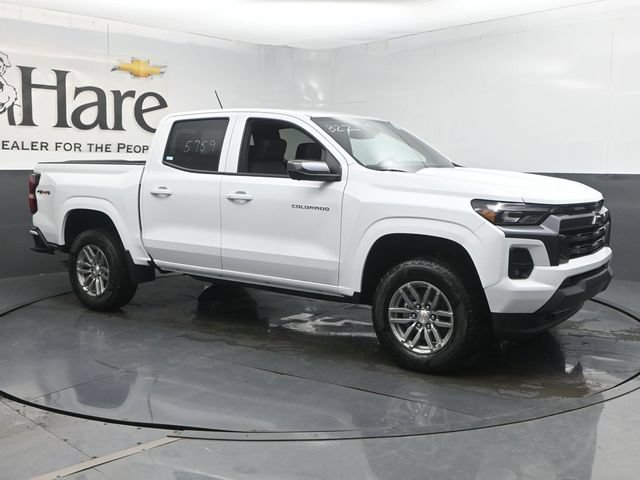 New 2026 Chevrolet Colorado LT w/ LT Convenience Package AWD/4WD image 6