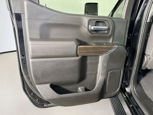 Used 2021 Chevrolet Silverado 1500 RST w/ Z71 Off-Road Package AWD/4WD image 26