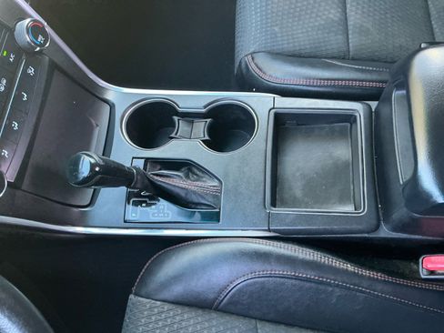 Used 2015 Toyota Camry SE image 13