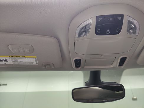 Used 2024 Chrysler Pacifica Limited image 29