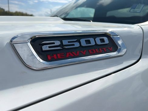 Used 2022 RAM 2500 Tradesman AWD/4WD image 9