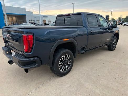 Used 2023 GMC Sierra 2500 AT4 w/ AT4 Premium Plus Package AWD/4WD image 3