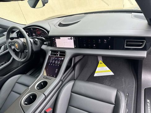 New 2025 Porsche Taycan 4S image 17