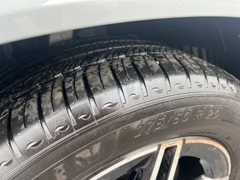 Certified 2025 Mercedes-Benz GLE 350 4MATIC image 12