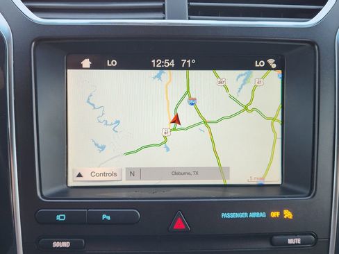 Certified 2019 Ford Explorer Limited w/ Class III Trailer Tow Package image 16