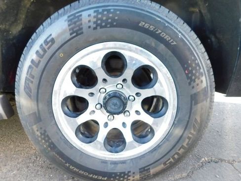 Used 2015 Chevrolet Tahoe 2WD image 8