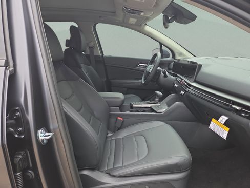 New 2026 Kia Sportage SX image 32