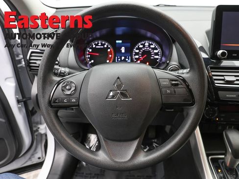 Used 2024 Mitsubishi Eclipse Cross LE AWD/4WD image 9