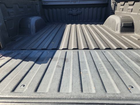 Used 2021 Chevrolet Silverado 1500 Custom Trail Boss w/ Midnight Edition image 29