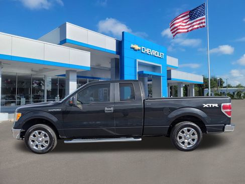 Used 2013 Ford F150 XLT w/ XLT Chrome Pkg image 7