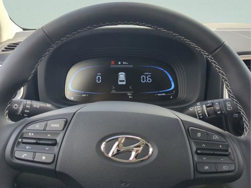 New 2026 Hyundai Venue SEL FWD image 34