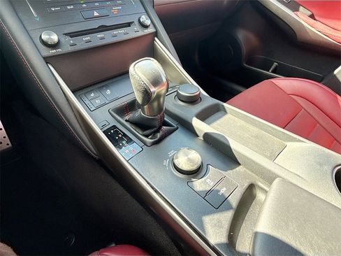 Used 2019 Lexus IS 300 image 18