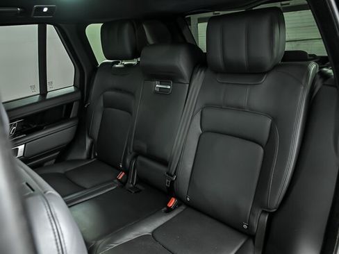 Used 2018 Land Rover Range Rover HSE AWD/4WD image 19