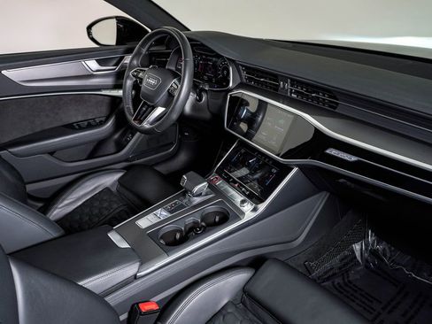 Used 2021 Audi RS 6 AWD/4WD image 14