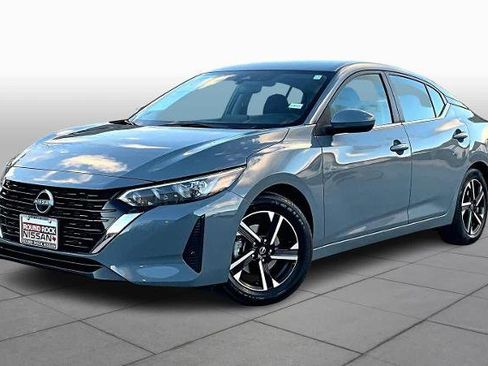 Certified 2024 Nissan Sentra SV image 1