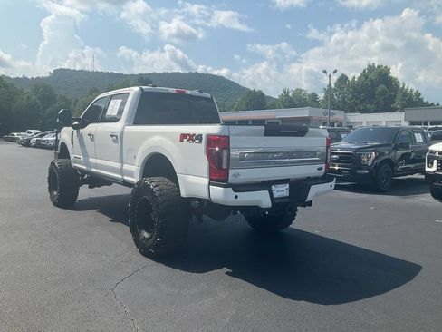 Used 2021 Ford F350 Platinum AWD/4WD image 7