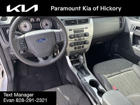 Used 2011 Ford Focus SE w/ 201A Rapid Spec Order Code FWD image 14