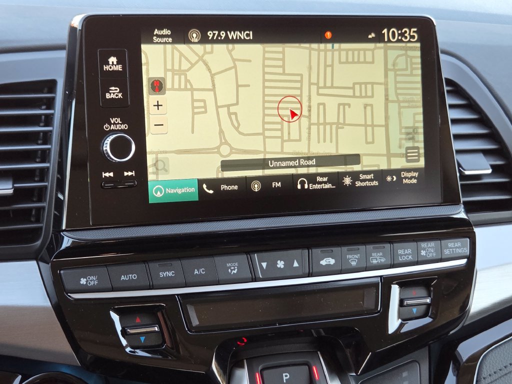 New 2027 Honda Odyssey Touring image 4