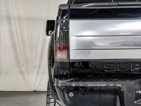 Used 2016 Ford F250 Platinum w/ FX4 Off-Road Package image 41